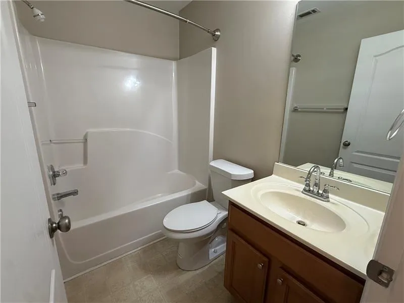 314 Pin Oak Avenue Woodstock, GA 30188