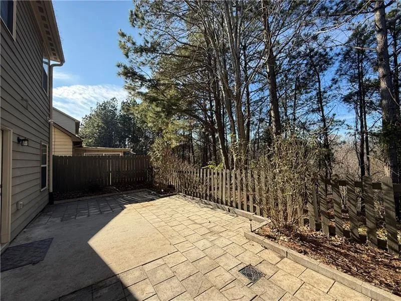 314 Pin Oak Avenue Woodstock, GA 30188