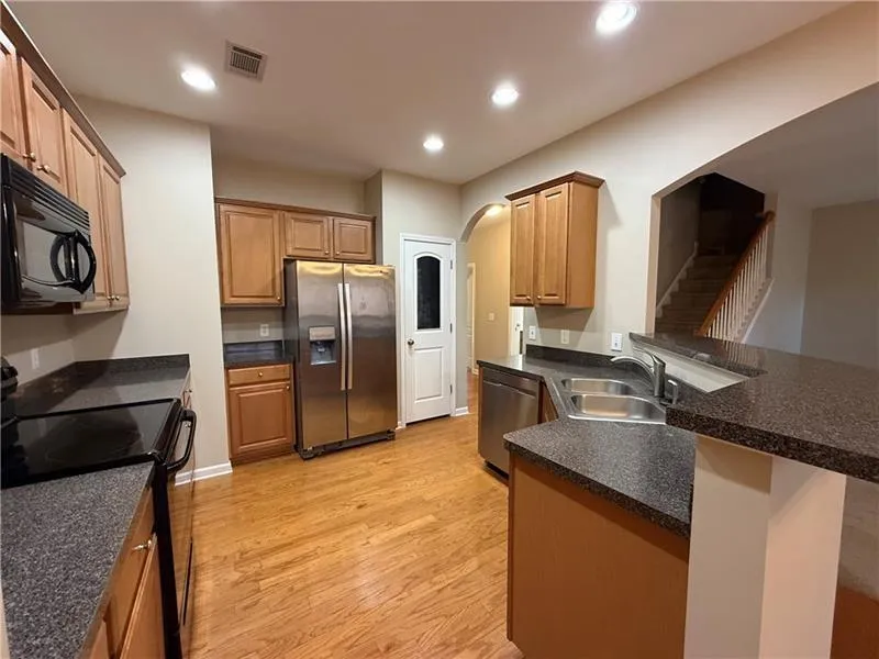 314 Pin Oak Avenue Woodstock, GA 30188