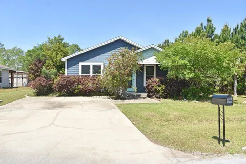 416 Tropical Way