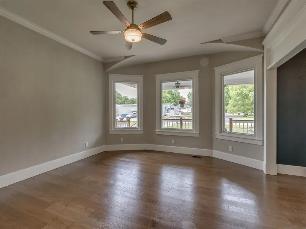 908 SE 3rd Street Wagoner, OK 74477