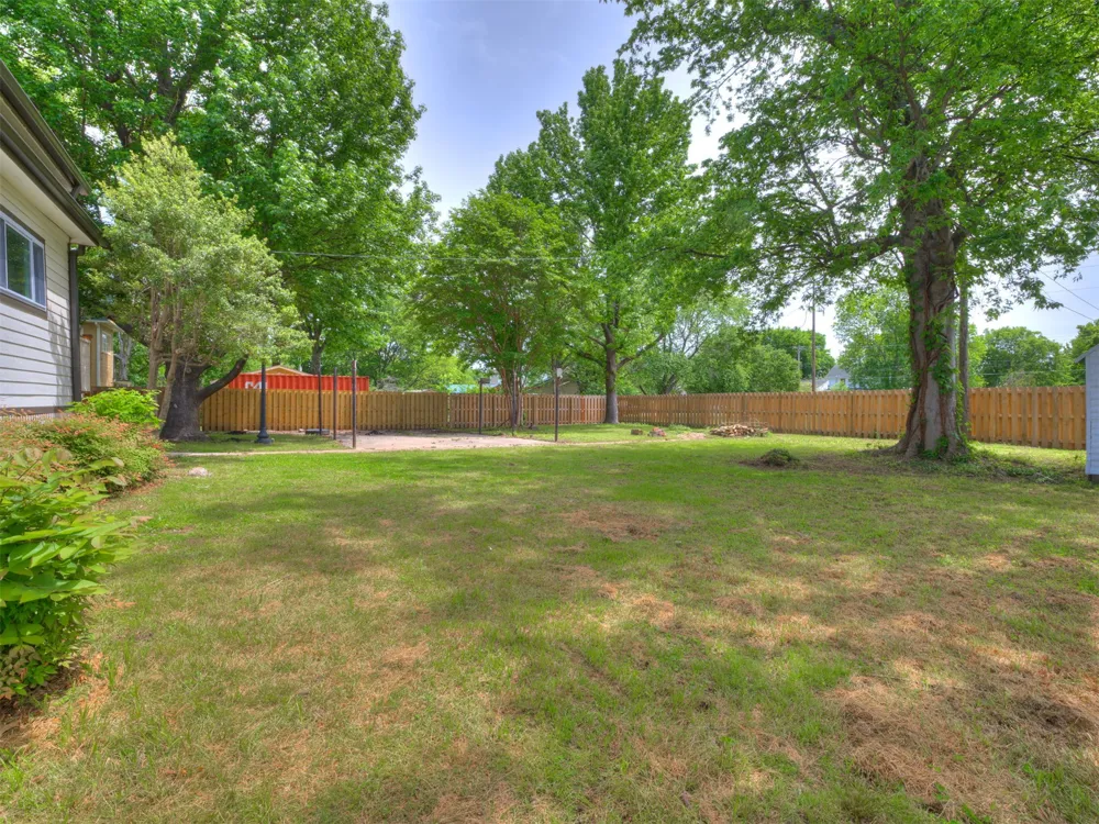 908 SE 3rd Street Wagoner, OK 74477