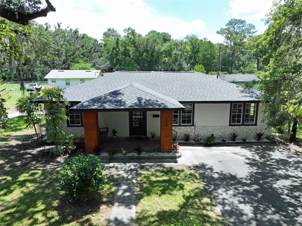 524 EAST AVENUE Brooksville, FL 34601