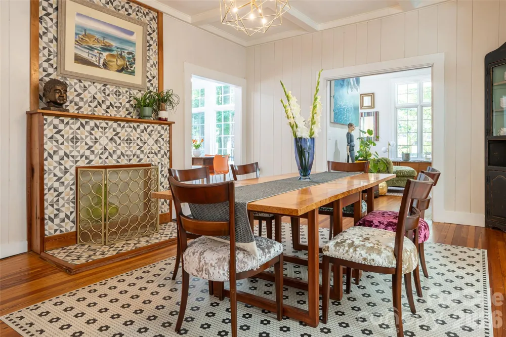 2511 Kanuga Road Hendersonville, NC 28739
