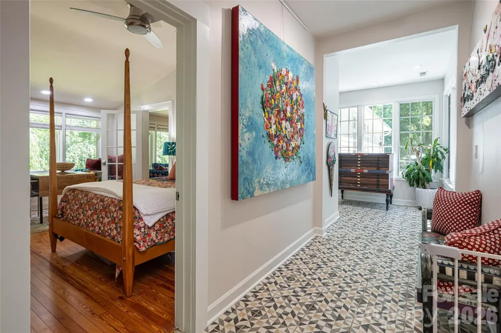 2511 Kanuga Road Hendersonville, NC 28739