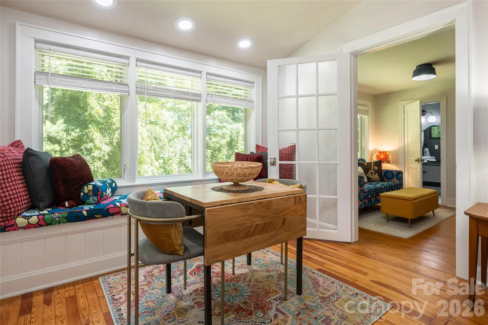 2511 Kanuga Road Hendersonville, NC 28739