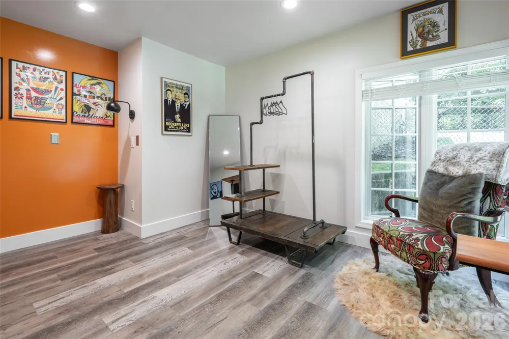 2511 Kanuga Road Hendersonville, NC 28739