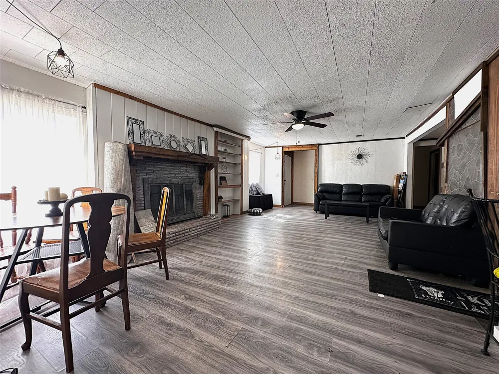 1809 12th Street Brownwood, TX 76801