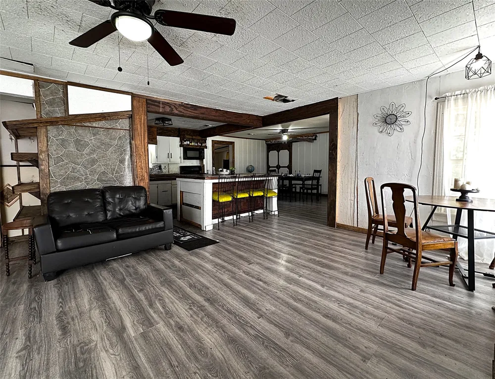 1809 12th Street Brownwood, TX 76801