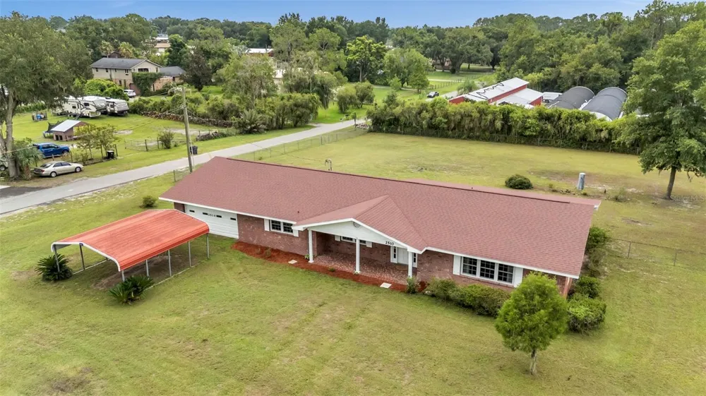 2510 GIBSONIA GALLOWAY ROAD Lakeland, FL 33810