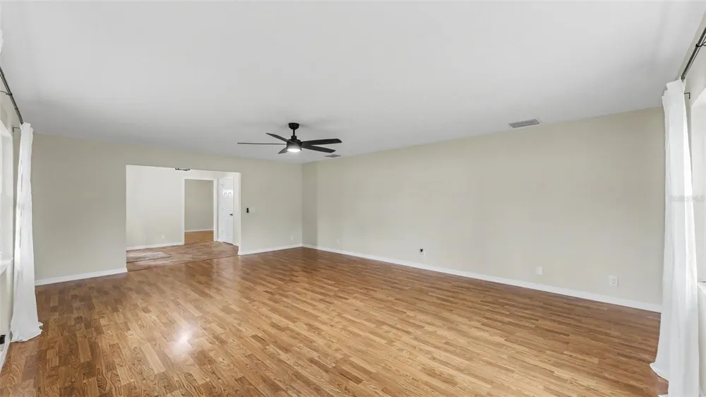 2510 GIBSONIA GALLOWAY ROAD Lakeland, FL 33810