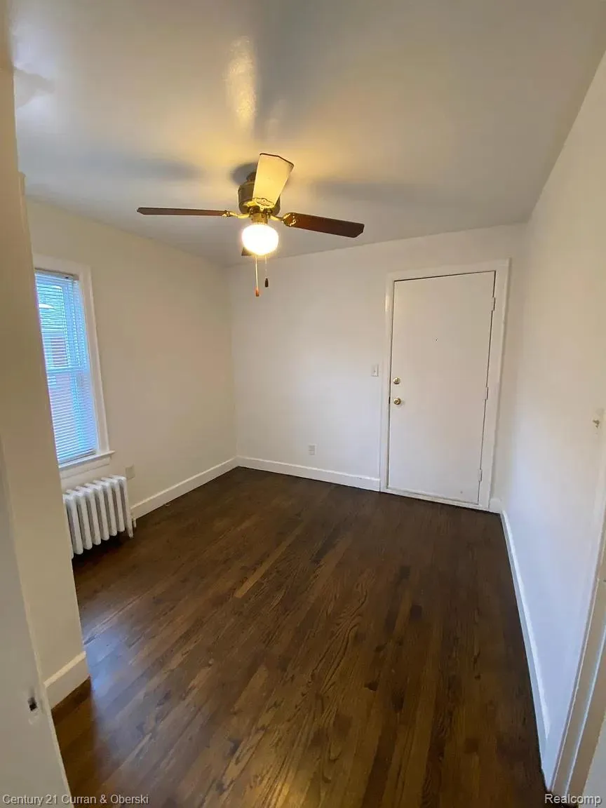 767 Riverbank #1 Street Wyandotte City, MI 48192