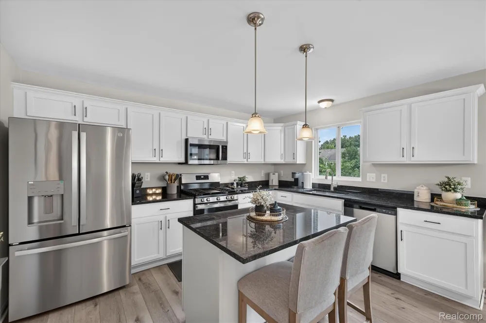 1585 Weeping Willow Court Superior Charter Township, MI 48198