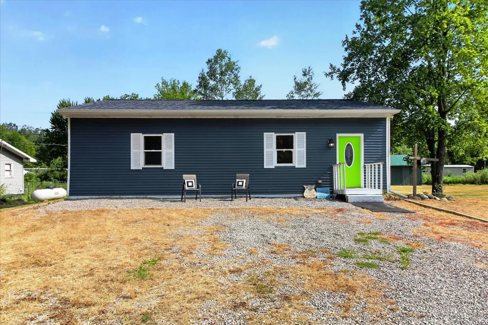 8048 17 Mile Road Martiny Township, MI 49342