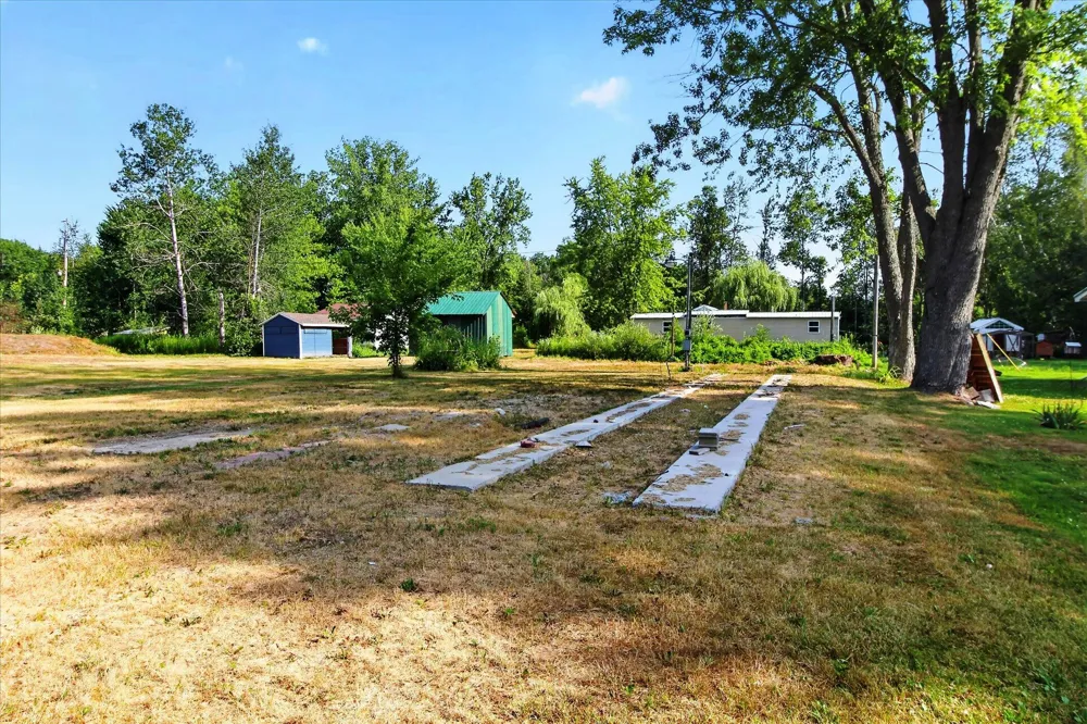 8048 17 Mile Road Martiny Township, MI 49342