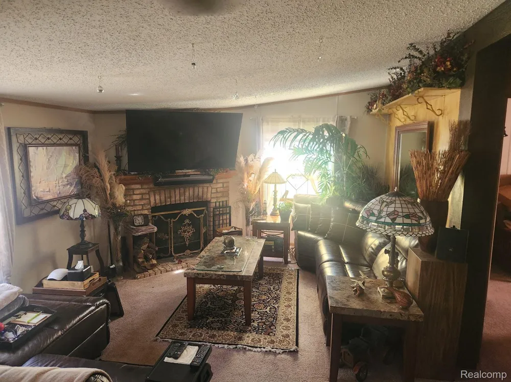 2500 Mann Road #272 Clarkston City, MI 48346