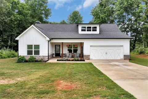 515 Forest Lake Road