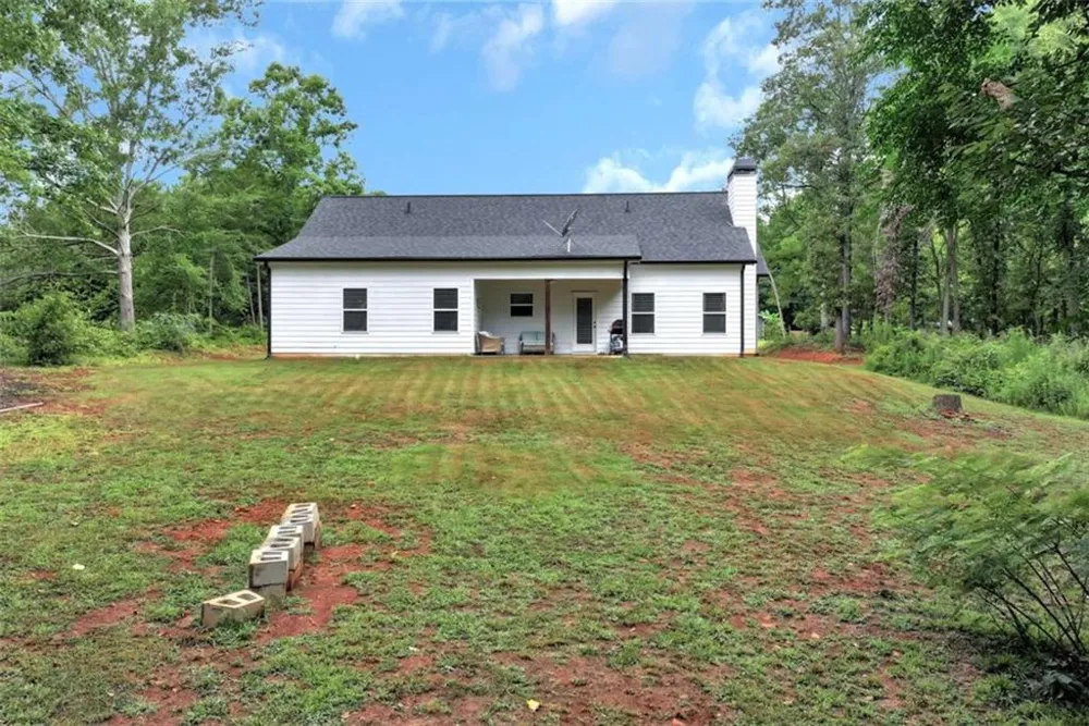 515 Forest Lake Road Pendergrass, GA 30567