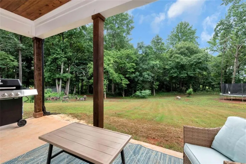 515 Forest Lake Road Pendergrass, GA 30567
