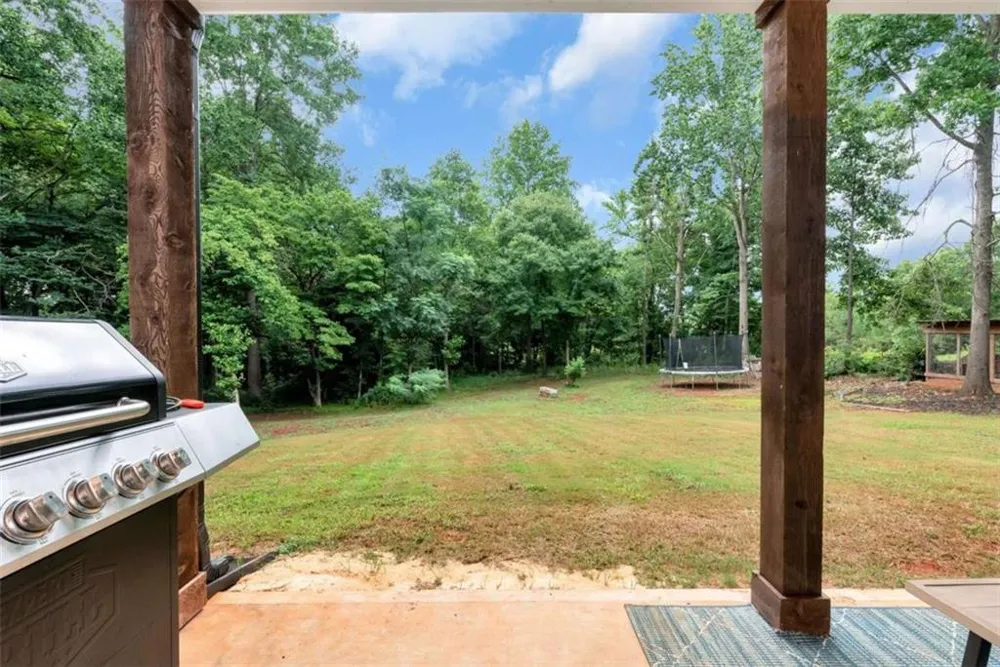515 Forest Lake Road Pendergrass, GA 30567