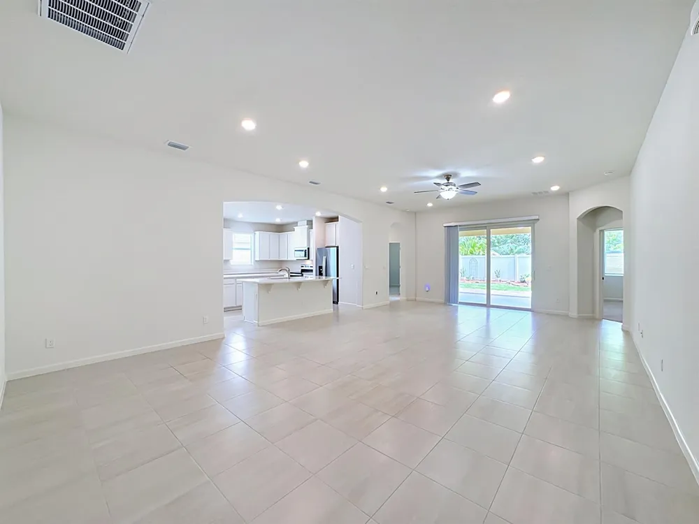 111 52ND SQUARE Vero Beach, FL 32968
