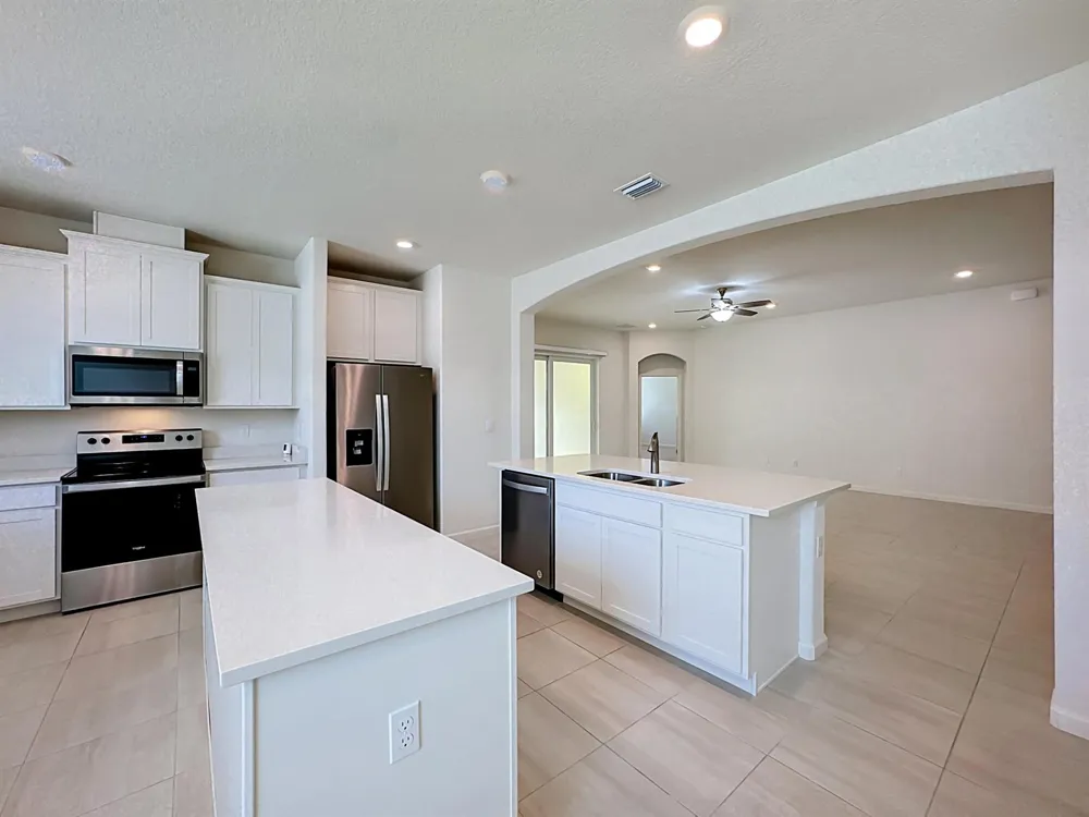 111 52ND SQUARE Vero Beach, FL 32968