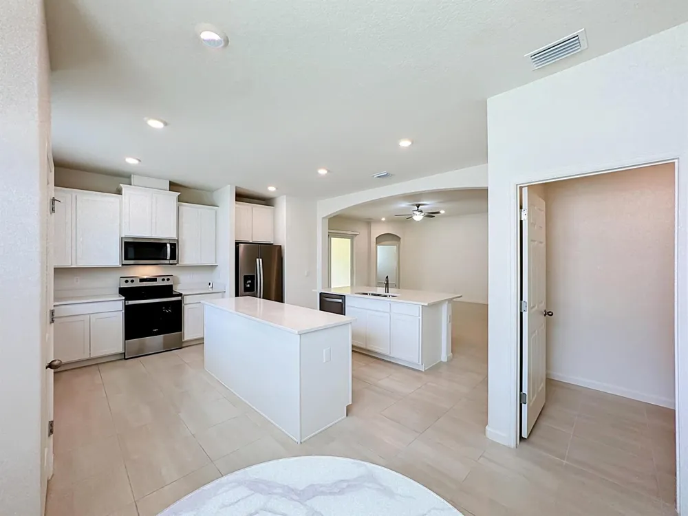 111 52ND SQUARE Vero Beach, FL 32968