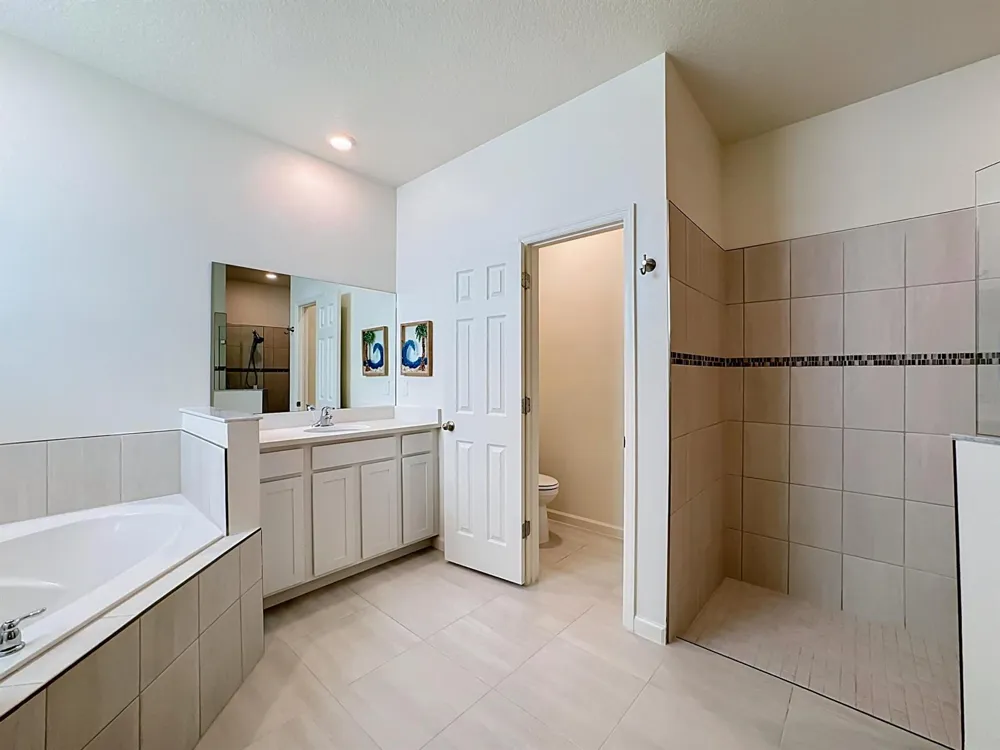111 52ND SQUARE Vero Beach, FL 32968