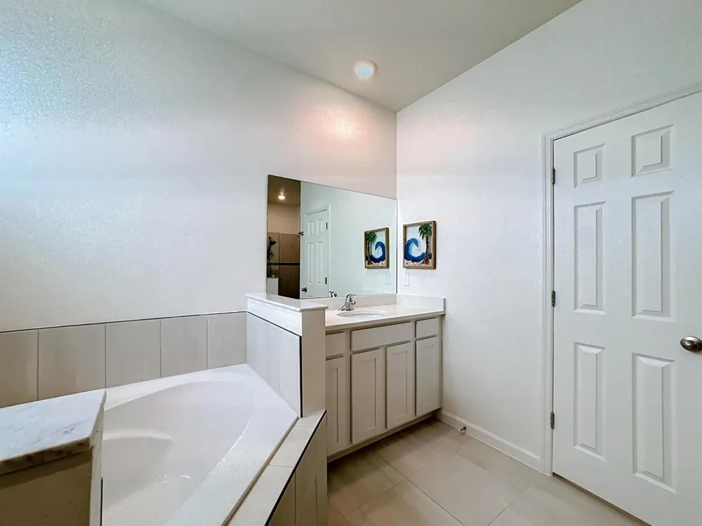 111 52ND SQUARE Vero Beach, FL 32968