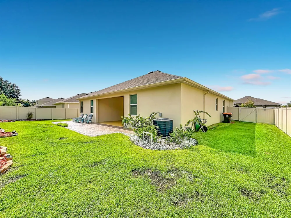 111 52ND SQUARE Vero Beach, FL 32968