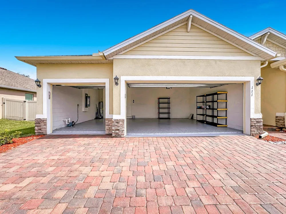 111 52ND SQUARE Vero Beach, FL 32968