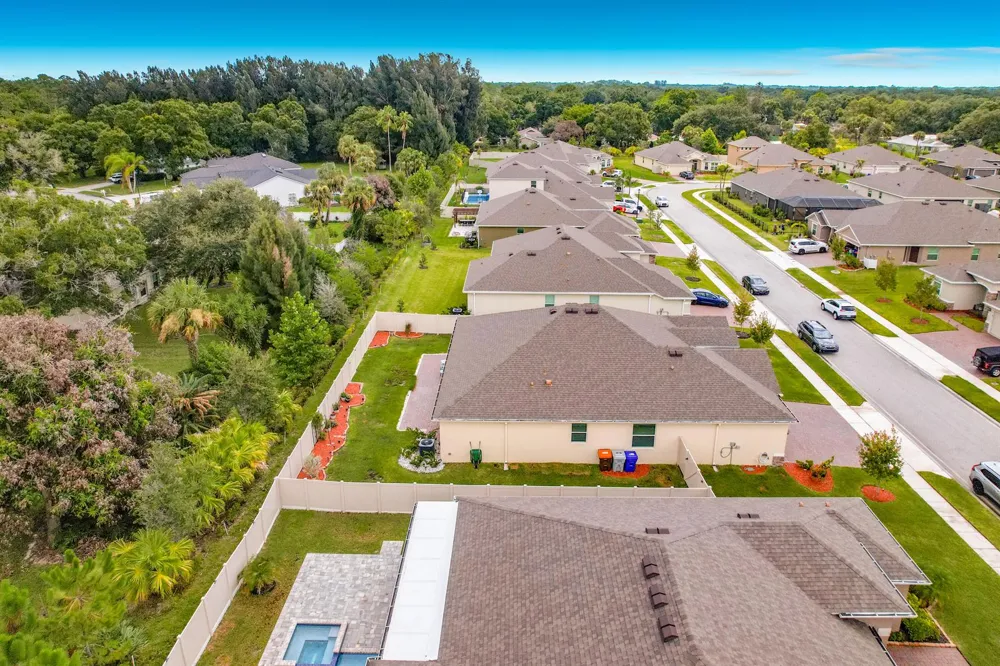 111 52ND SQUARE Vero Beach, FL 32968