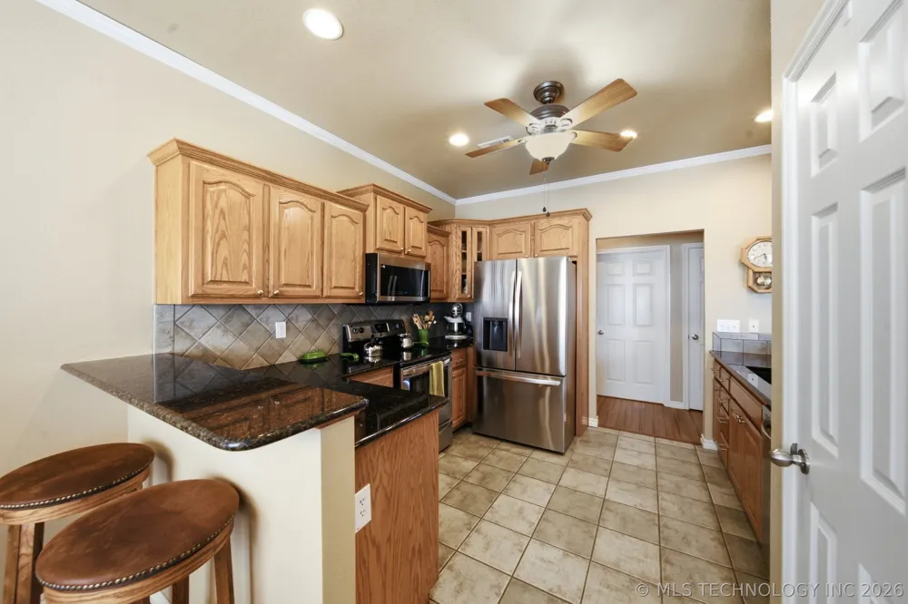 18435 Jamestown Avenue Skiatook, OK 74070