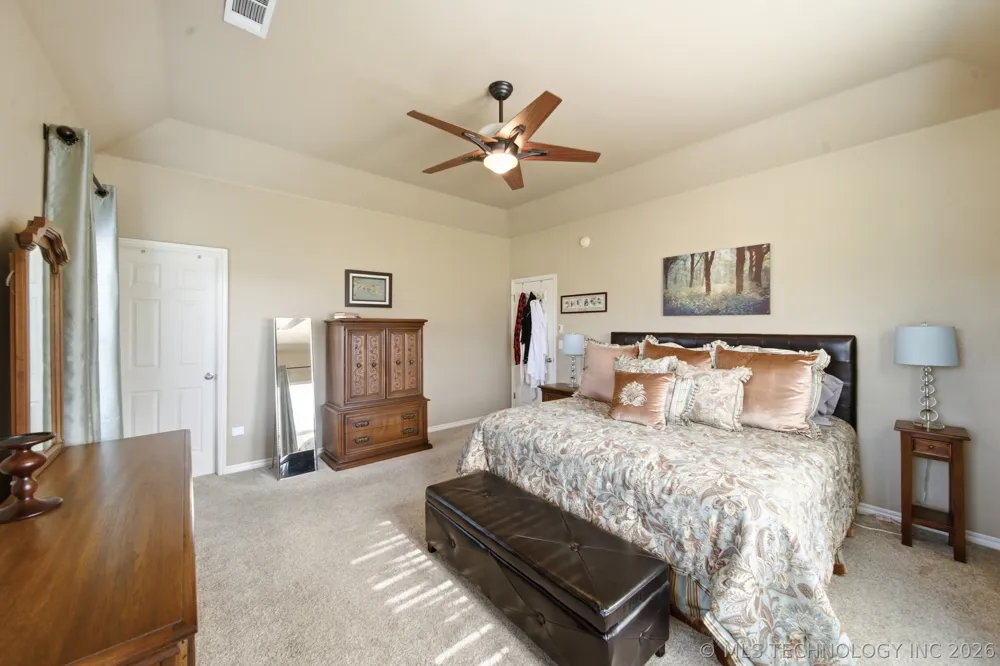 18435 Jamestown Avenue Skiatook, OK 74070