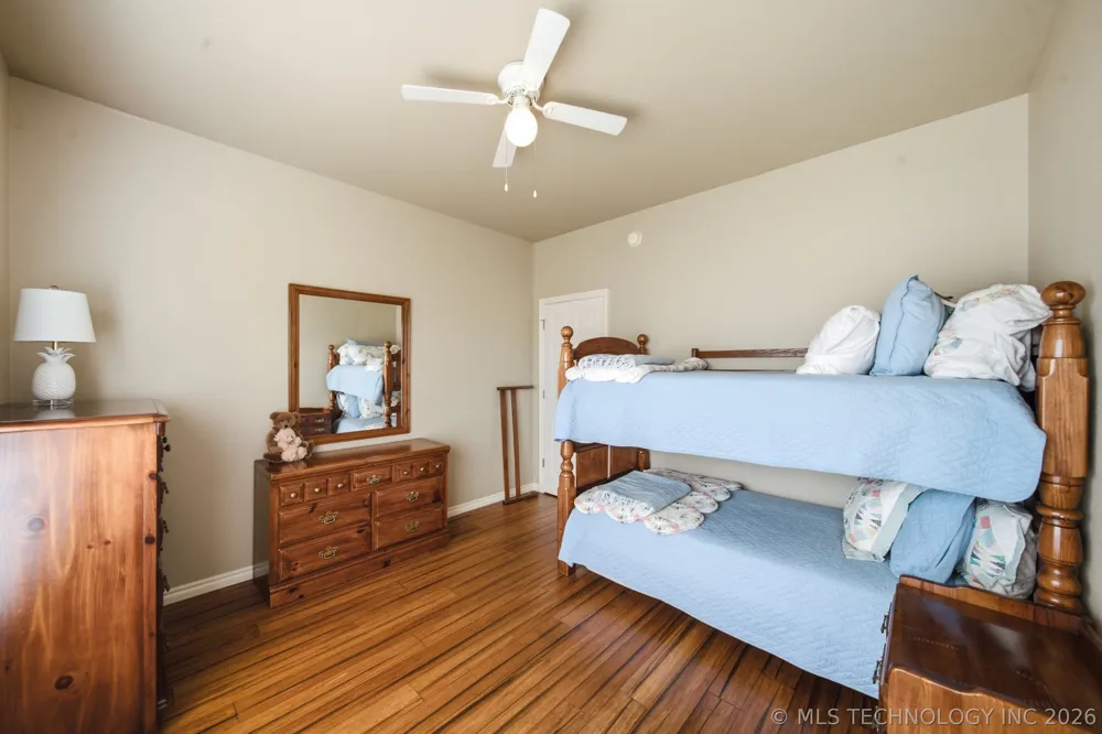 18435 Jamestown Avenue Skiatook, OK 74070