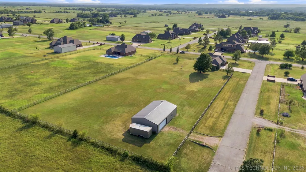 18435 Jamestown Avenue Skiatook, OK 74070