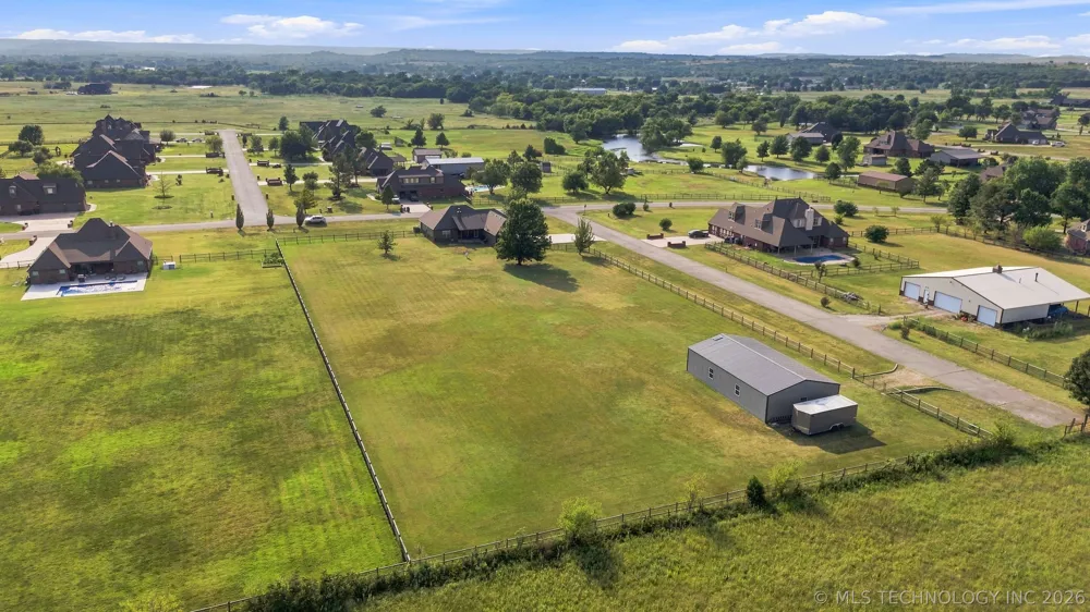 18435 Jamestown Avenue Skiatook, OK 74070