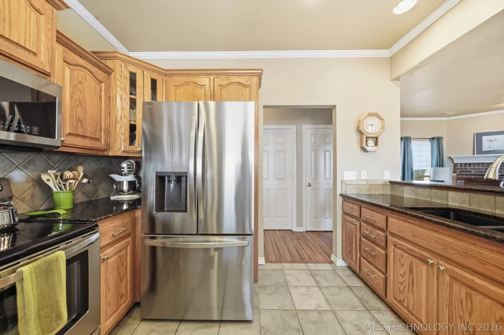 18435 Jamestown Avenue Skiatook, OK 74070