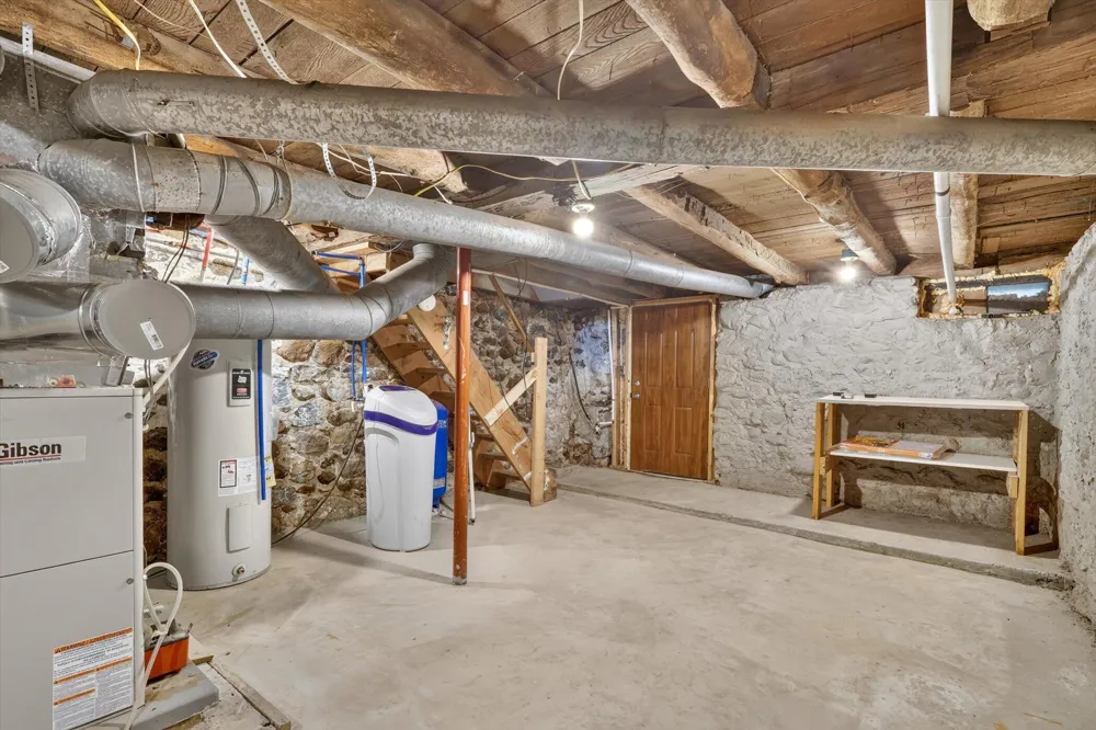 6700 Foster Road Hastings, MI 49058