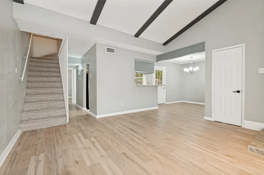 2640 Santiago Circle Grand Prairie, TX 75052