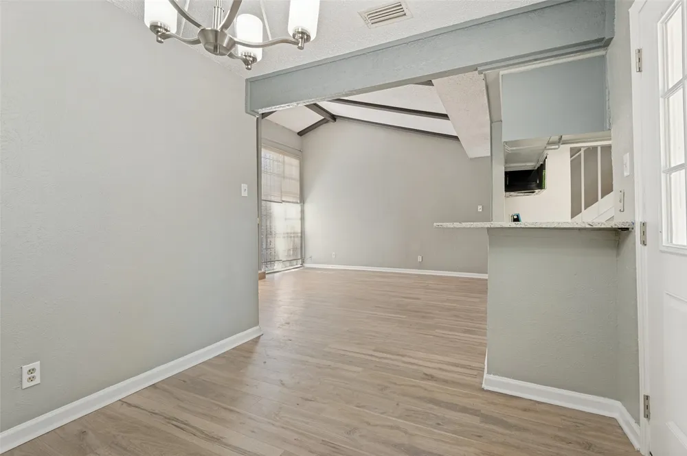 2640 Santiago Circle Grand Prairie, TX 75052