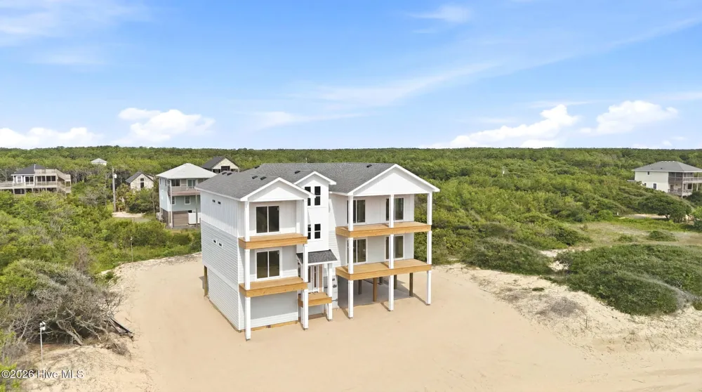 2284 Sandfiddler Road Corolla, NC 27927