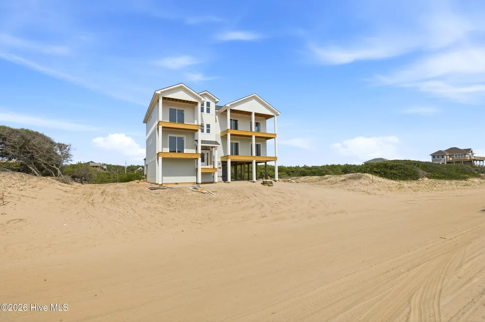 2284 Sandfiddler Road Corolla, NC 27927