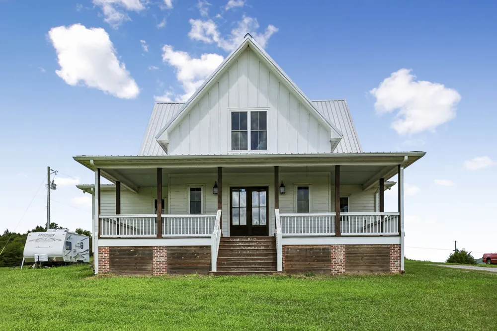 770 Sadler Rd Liberty, TN 37095