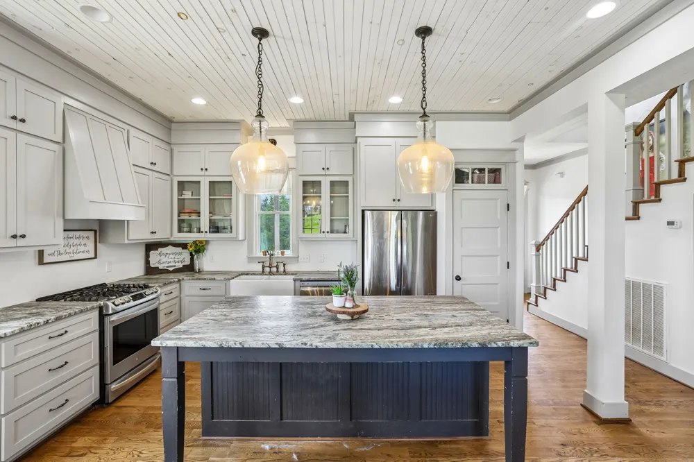 770 Sadler Rd Liberty, TN 37095