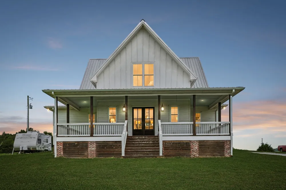 770 Sadler Rd Liberty, TN 37095