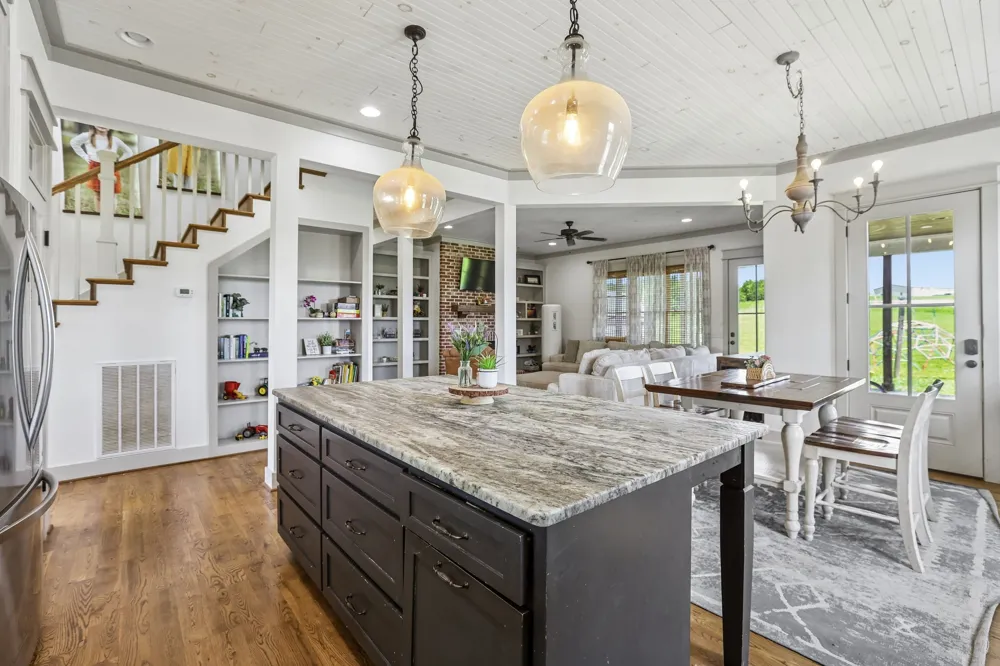 770 Sadler Rd Liberty, TN 37095