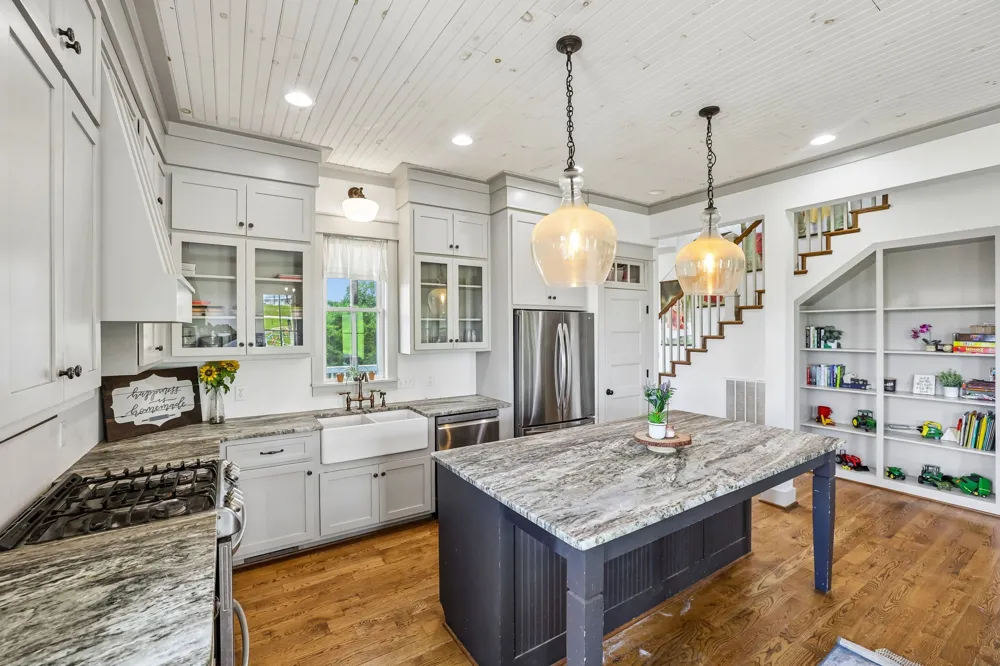 770 Sadler Rd Liberty, TN 37095