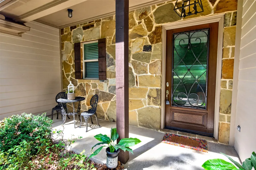 9236 Safari Bluff Larue, TX 75770