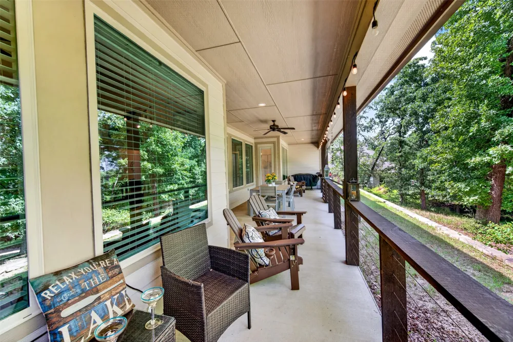 9236 Safari Bluff Larue, TX 75770